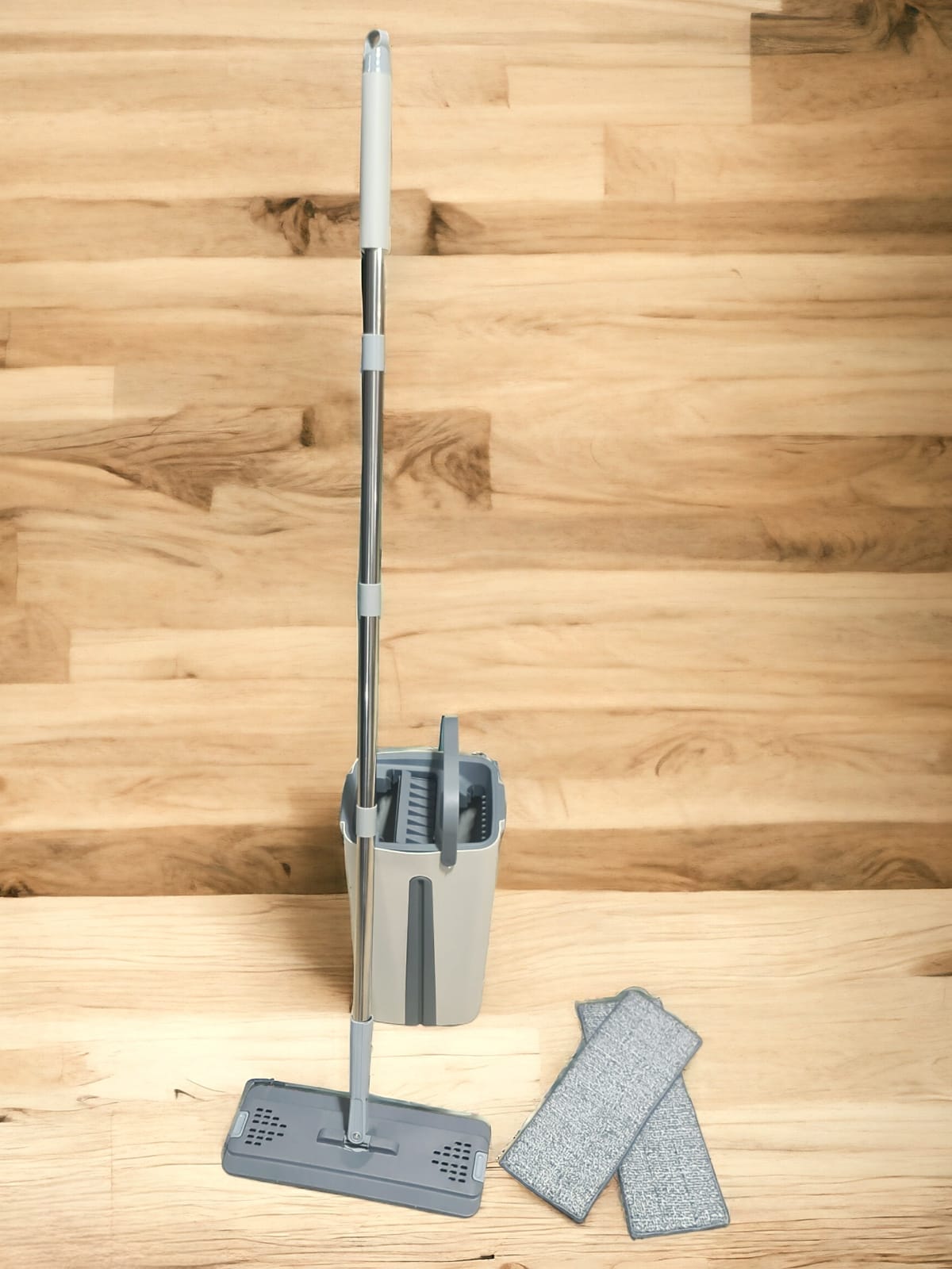 Scratch Mop + Bucket HI5847XR