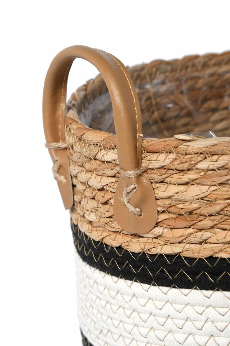 Natural baskets with Handle