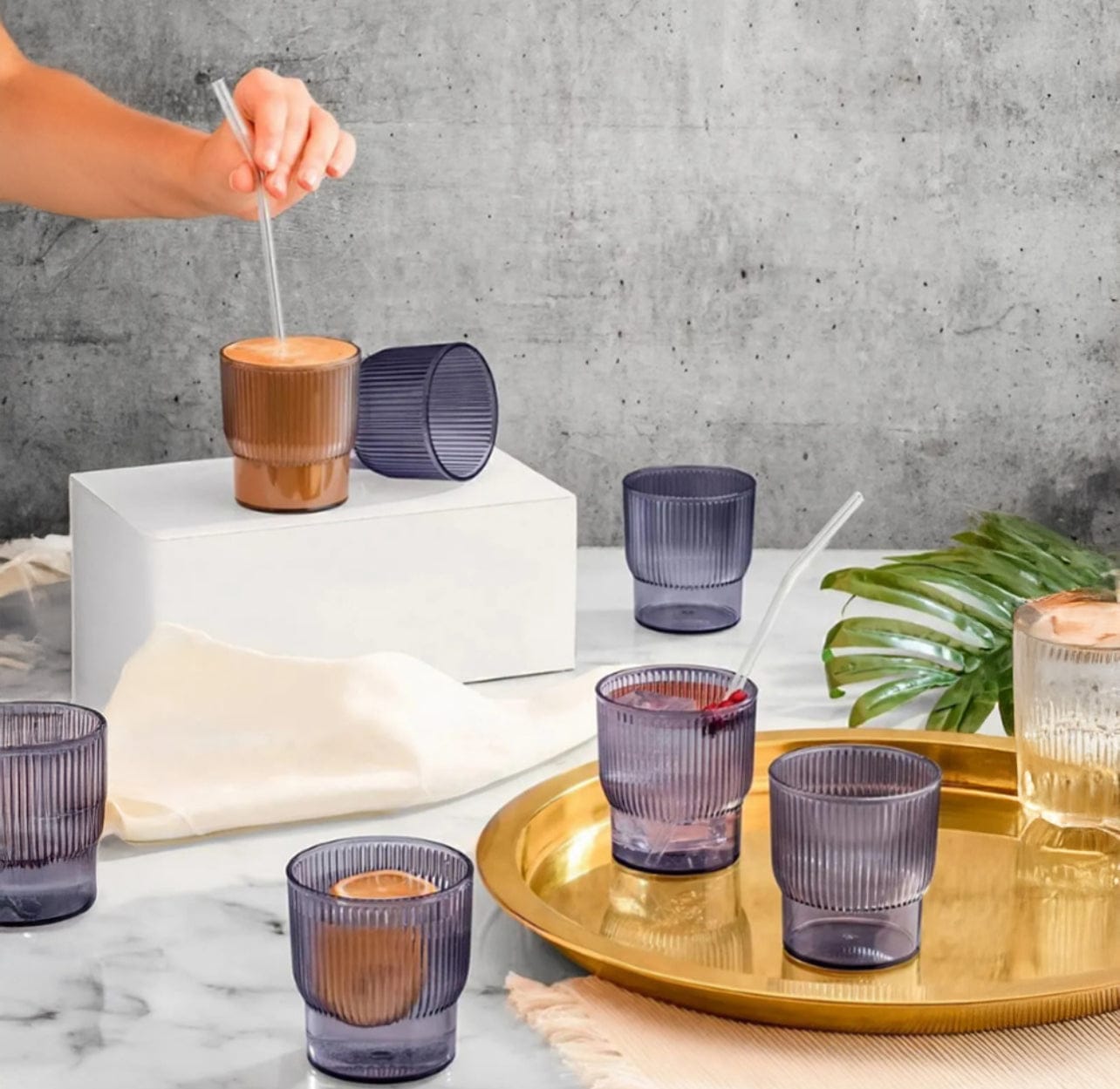 SAHRA 5-PIECE CRYSTAL PITCHER SET KT1079