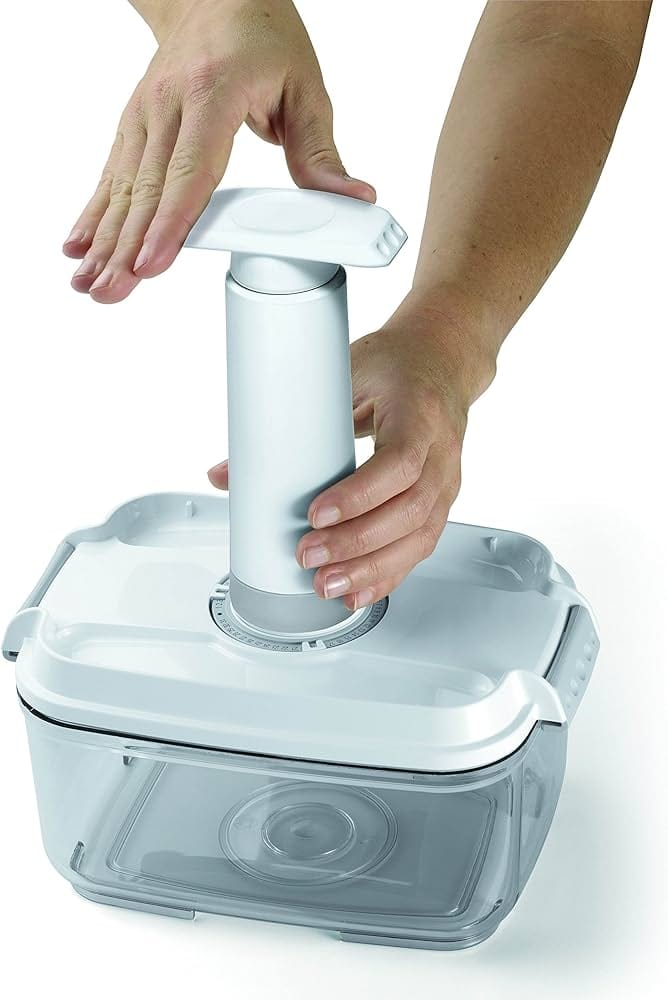 VERETTO VACUUM CONTAINER AND PUMP vec200