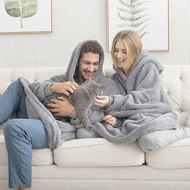 Oversize hoodie blanket