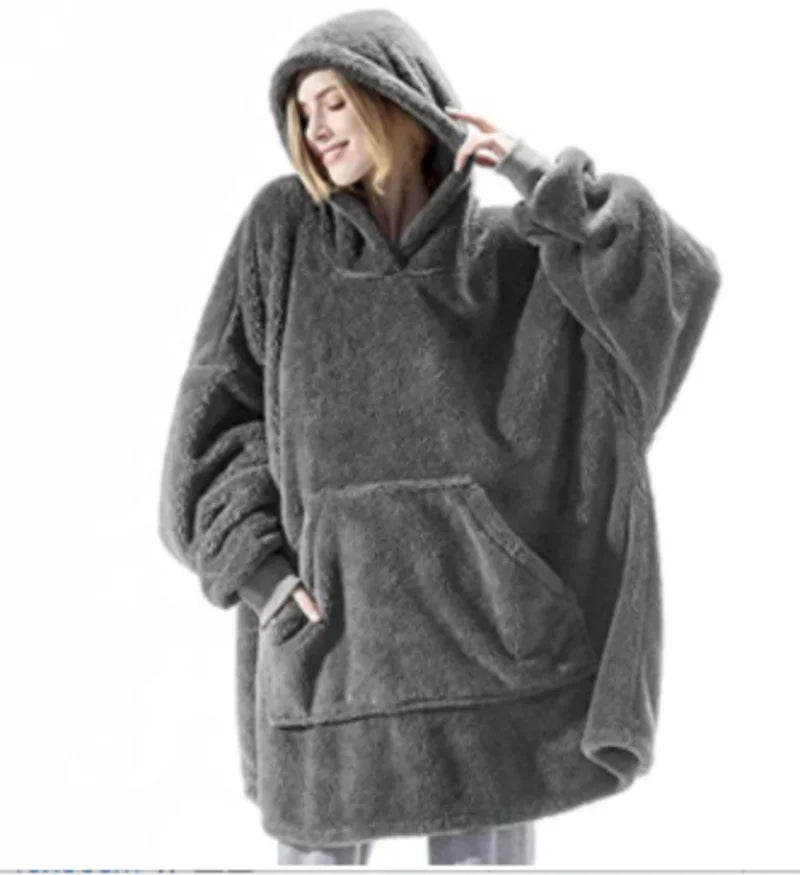 Oversize hoodie blanket