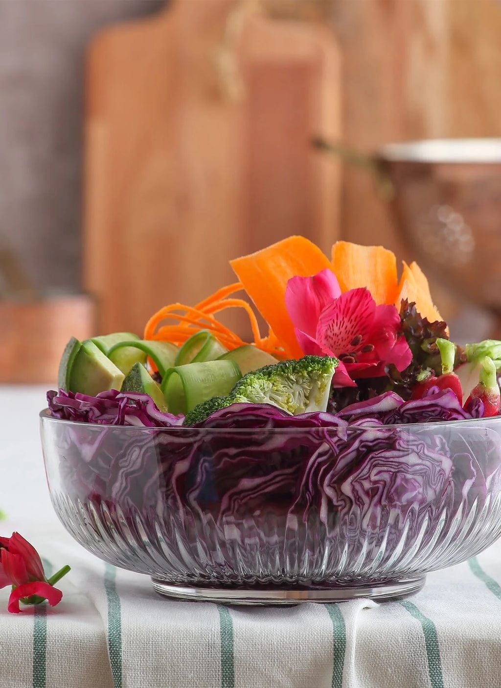 LAV TOK287 Glass salad bowl  1500 ml KT1292